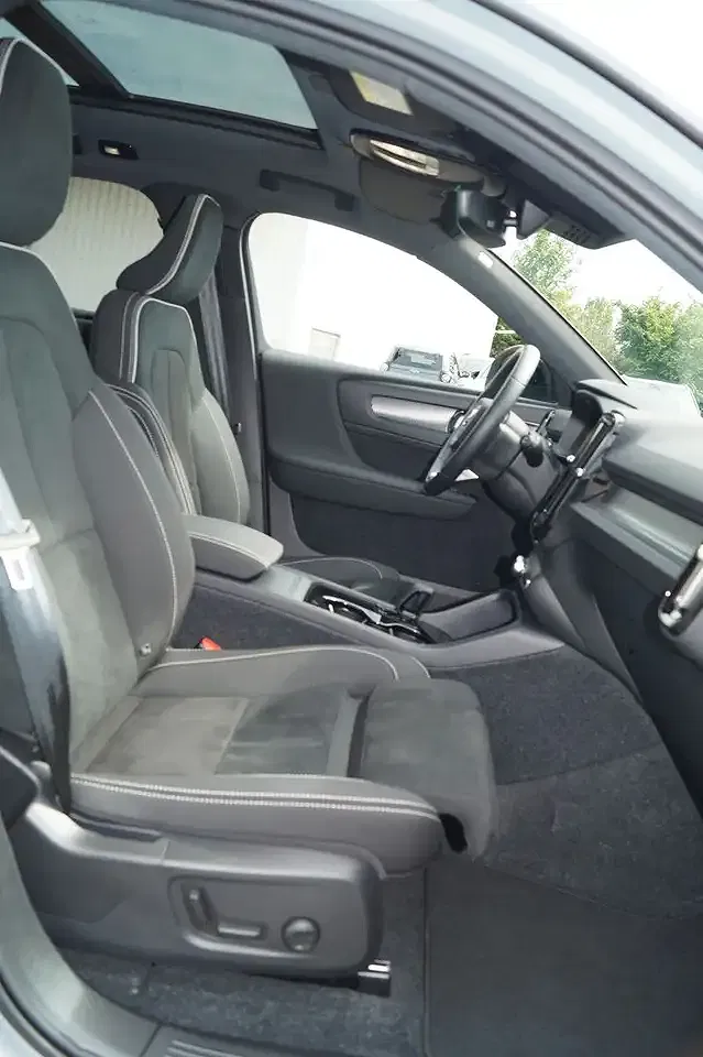 Volvo EX40 AUT AWD Ultra Black Edition - Thumbnail 11