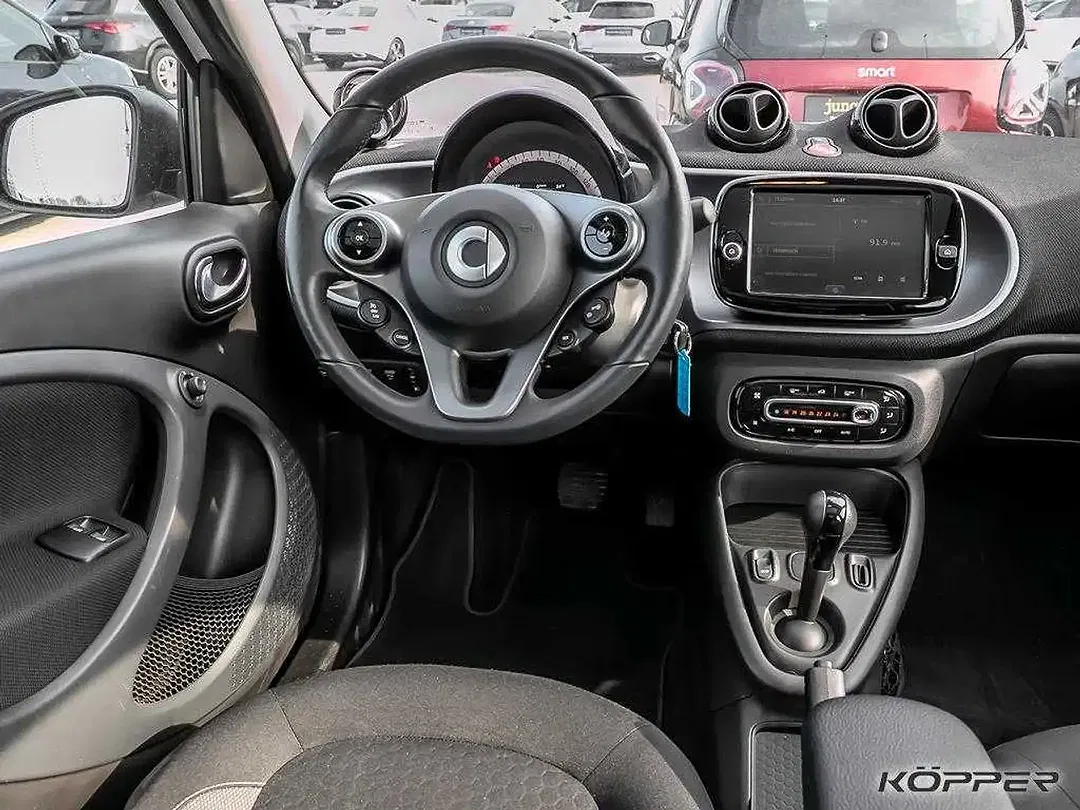 smart forFour - Thumbnail 4
