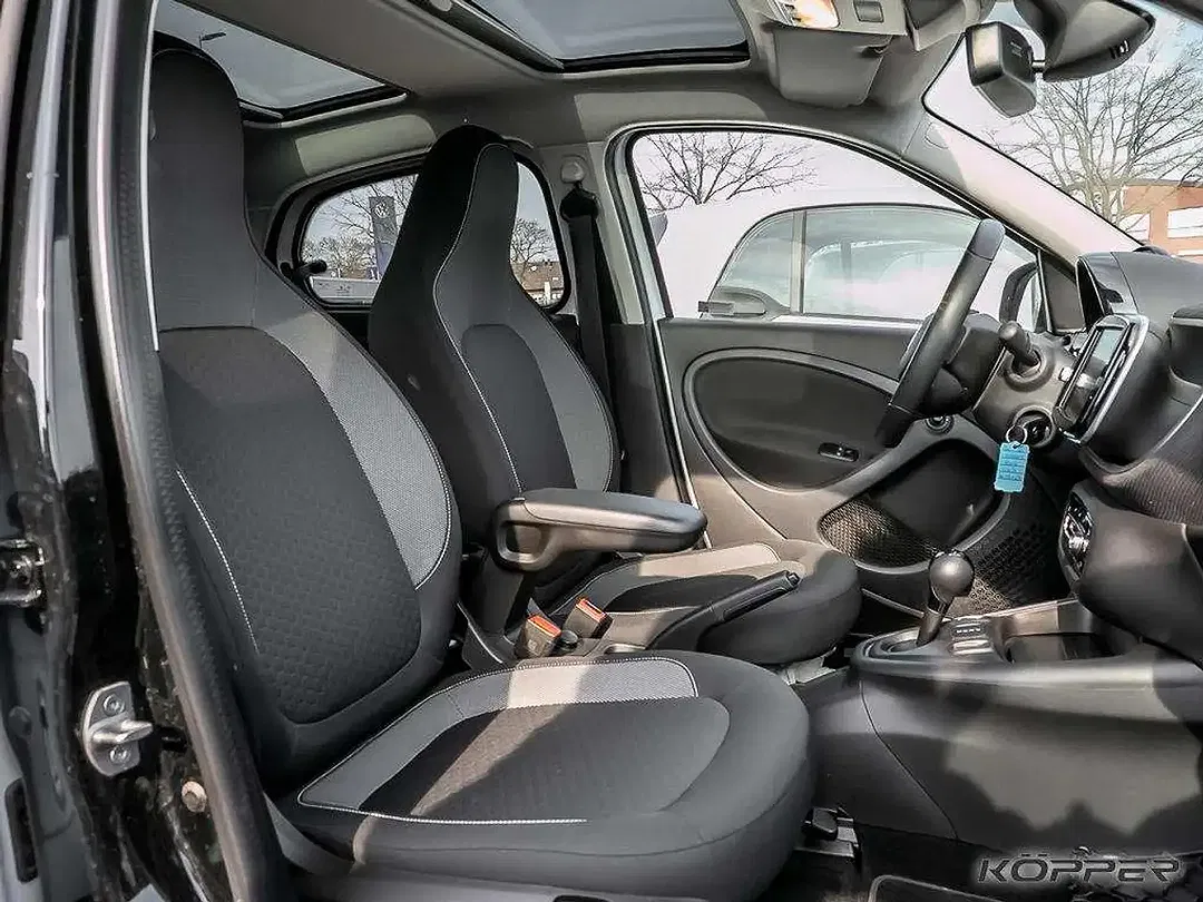 smart forFour - Thumbnail 5