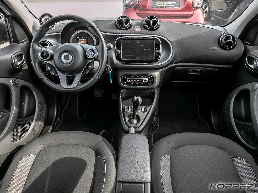 smart forFour - Thumbnail 8