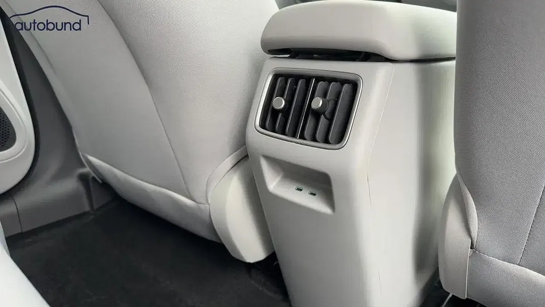 BYD Dolphin DM-i Boost - Thumbnail 8