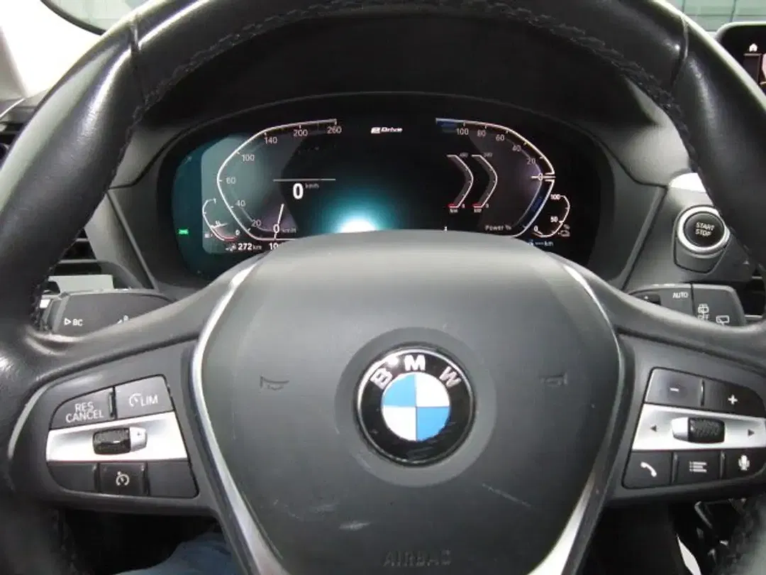 BMW X3 xDrive - Thumbnail 7