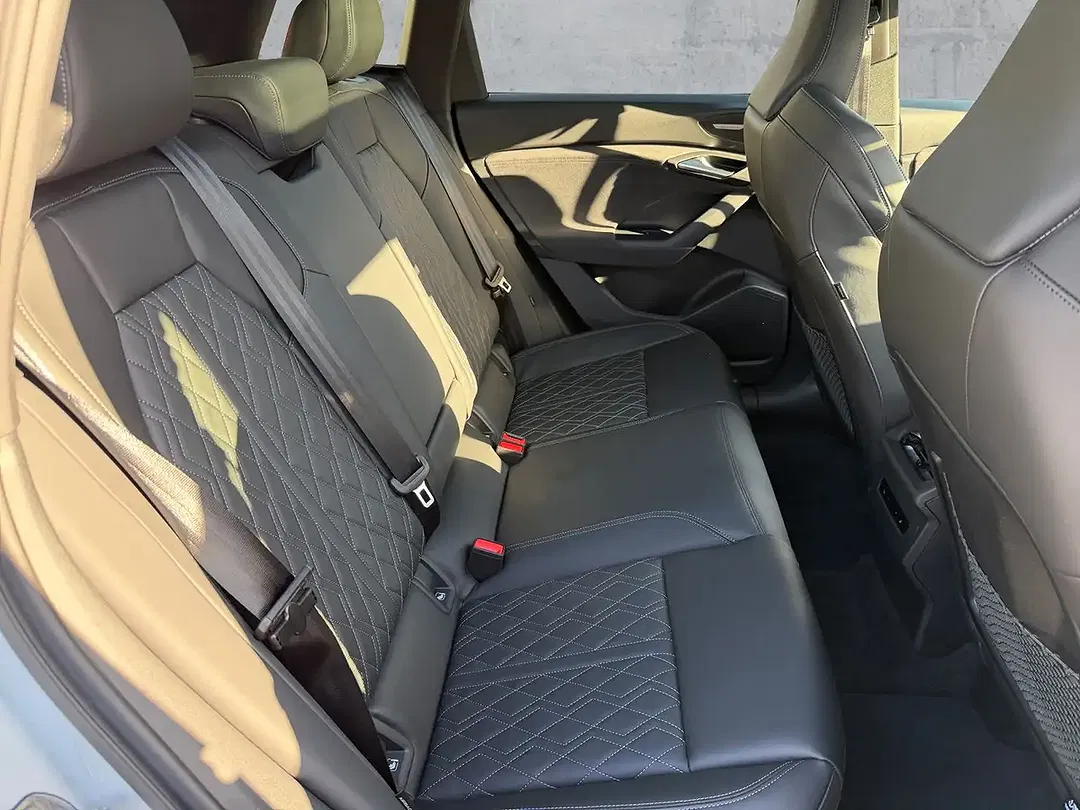 Audi SQ6 e-tron quattro Matrix LED - Thumbnail 13