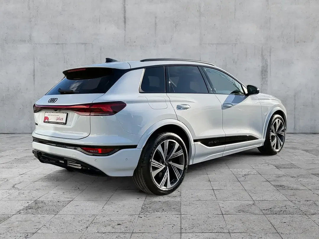 Audi SQ6 e-tron quattro Matrix LED - Thumbnail 5