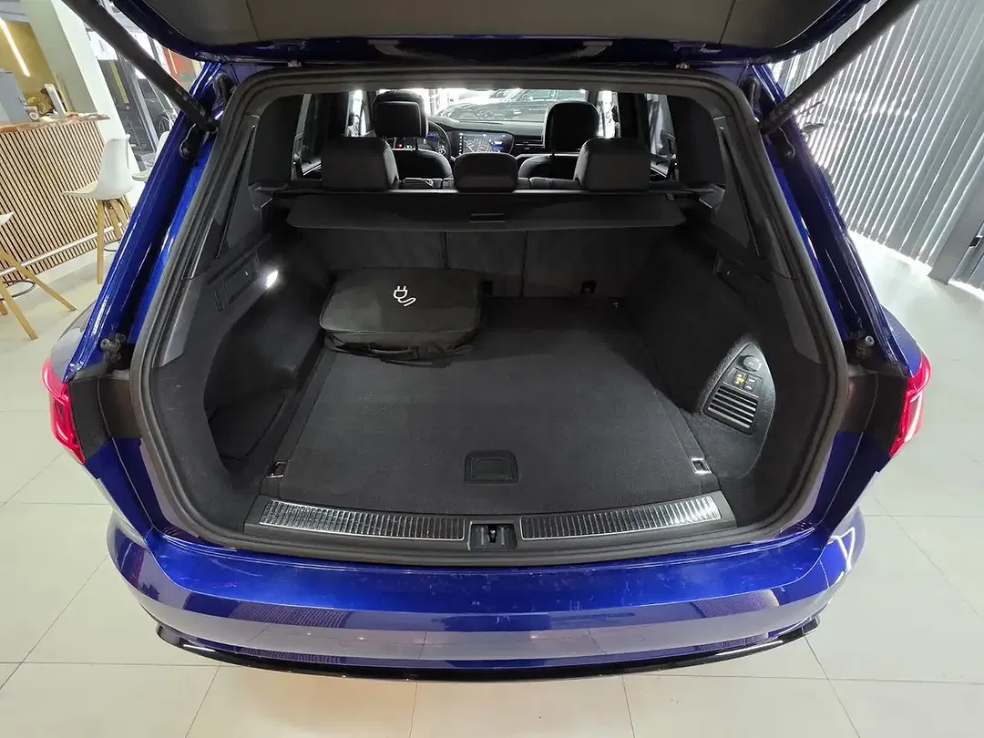 Volkswagen Touareg eHybrid 4Motion R - Thumbnail 12