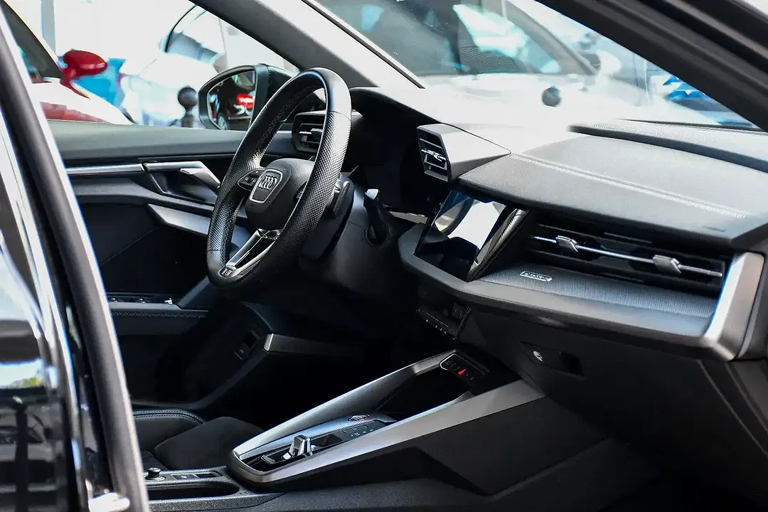 Audi S3 2.0 TFSI quattro - Thumbnail 27