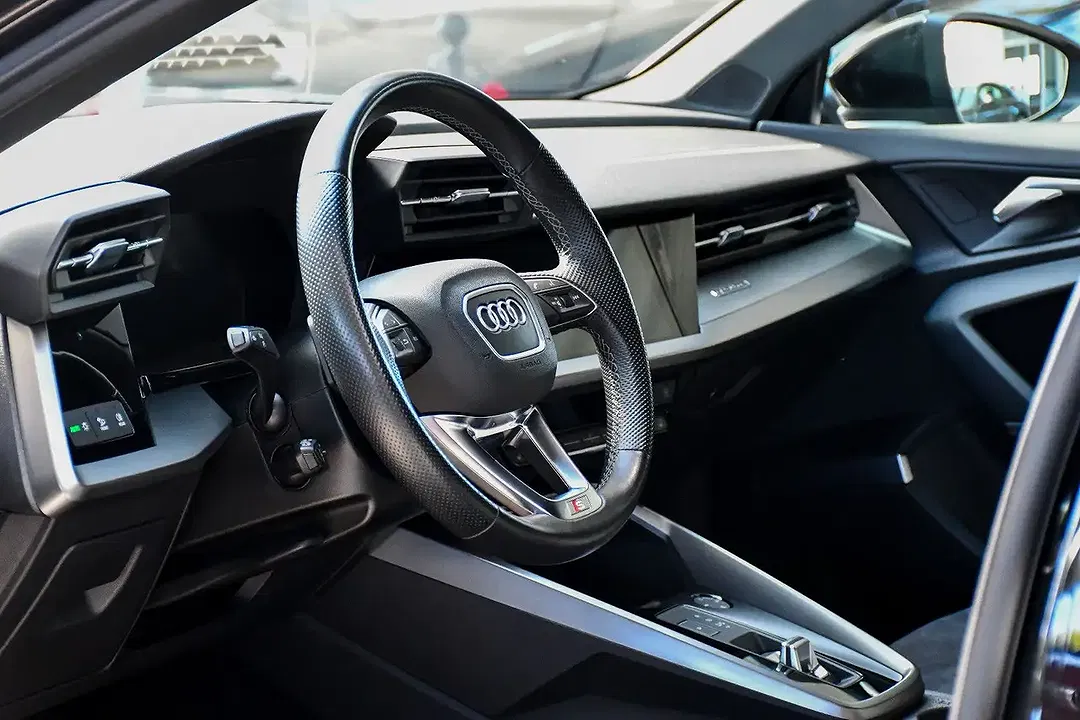 Audi S3 2.0 TFSI quattro - Thumbnail 33