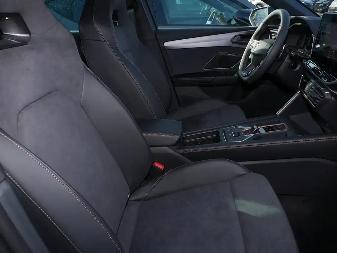 CUPRA Leon TSI DSG 4Drive VZ2 Edition - Thumbnail 8