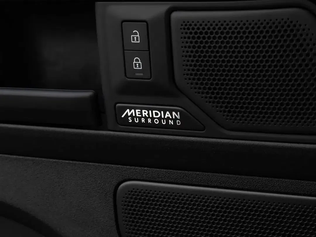 Land Rover Defender P635 OCTA 110 - Thumbnail 21