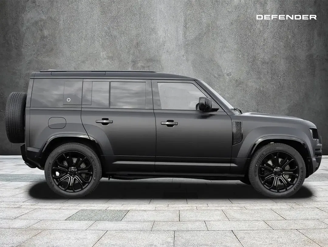 Land Rover Defender P635 OCTA 110 - Thumbnail 6