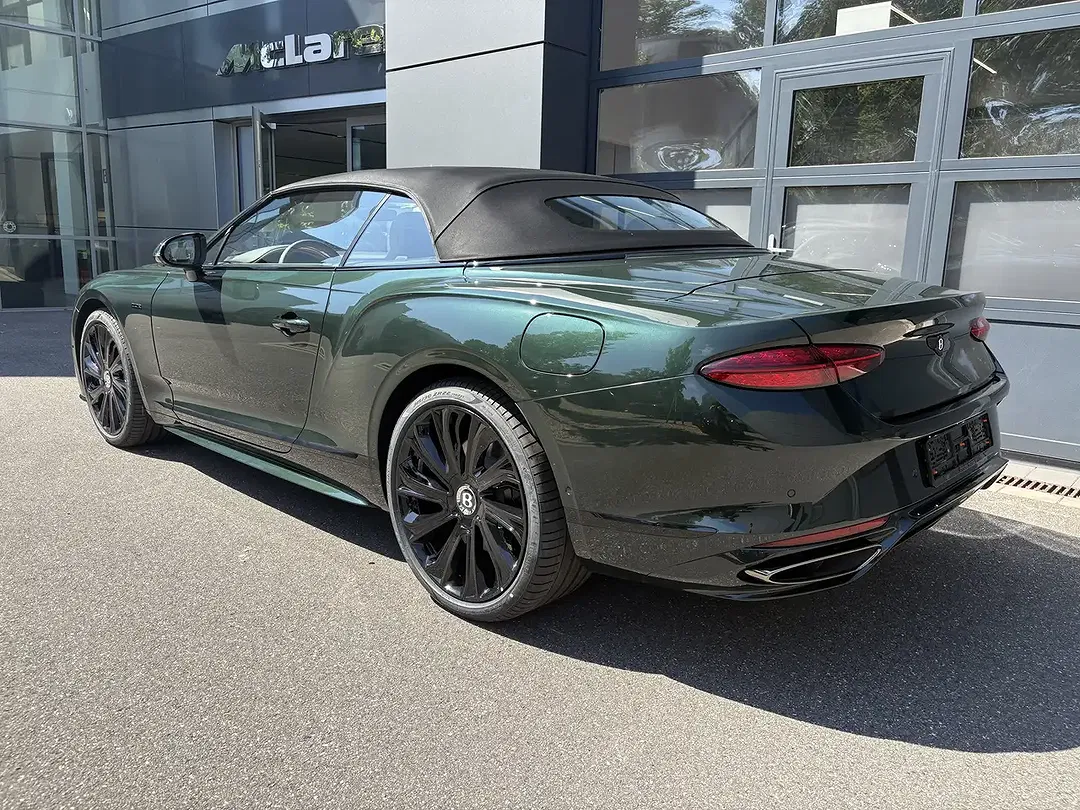 Bentley Continental Mulliner - Thumbnail 3