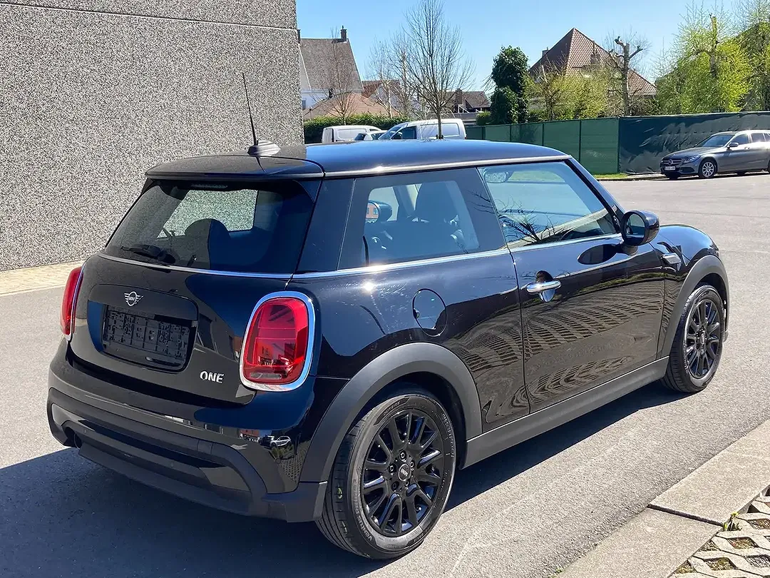 MINI One 1.5 Facelift - Thumbnail 13