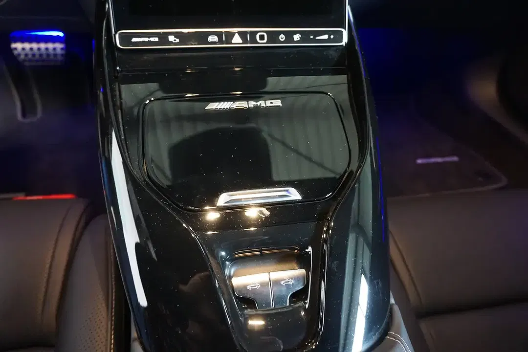 Mercedes-Benz SL 43 AMG - Thumbnail 10