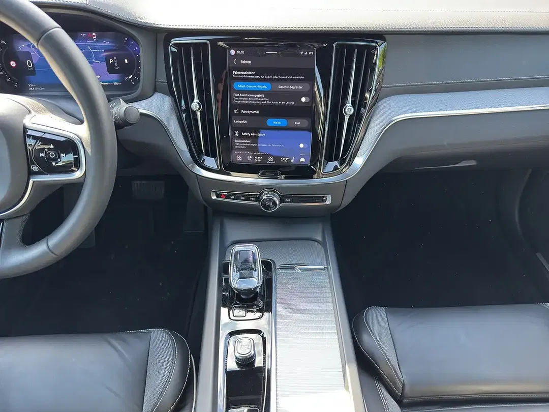 Volvo S60 B5 AWD Ultimate Dark - Thumbnail 11