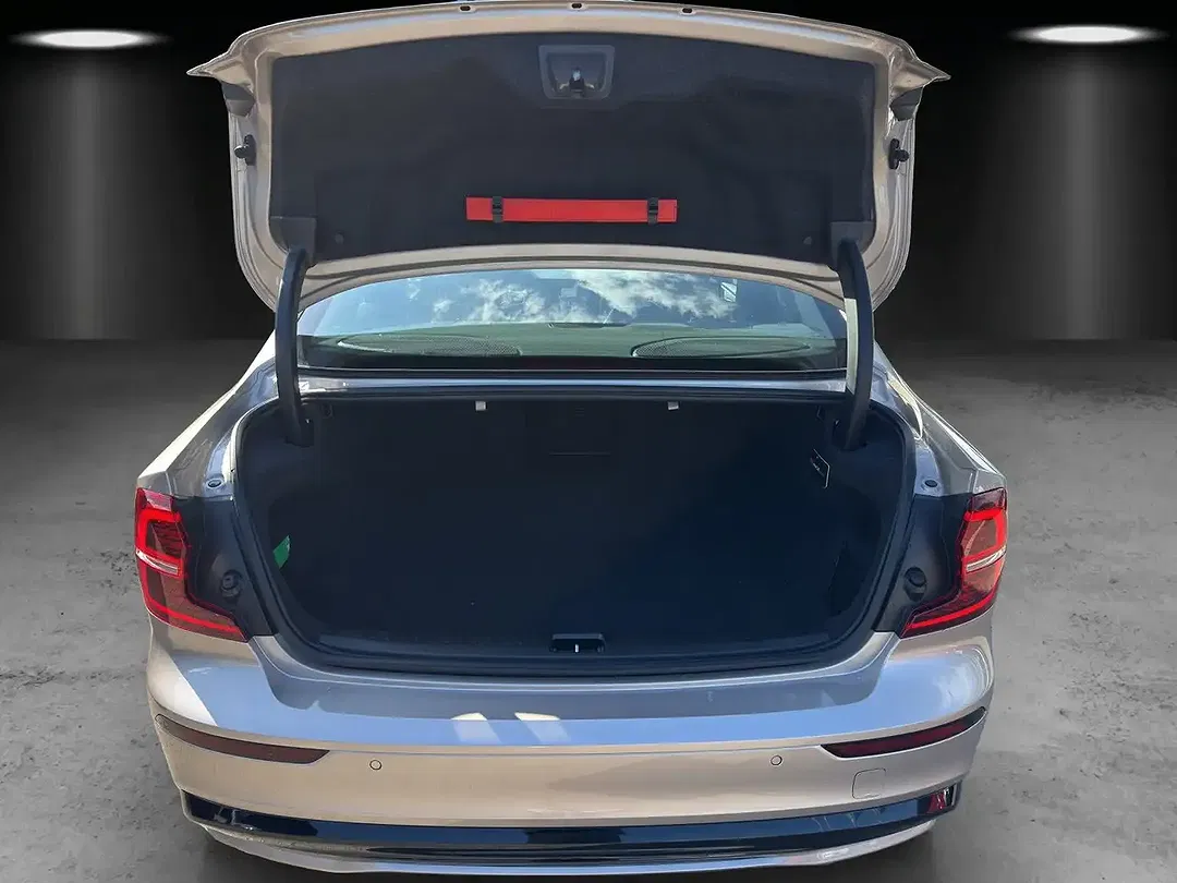 Volvo S60 B5 AWD Ultimate Dark - Thumbnail 7