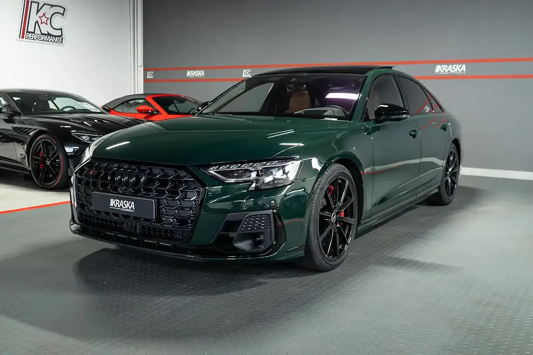 Audi S8 4.0 TFSI quattro - foto 30