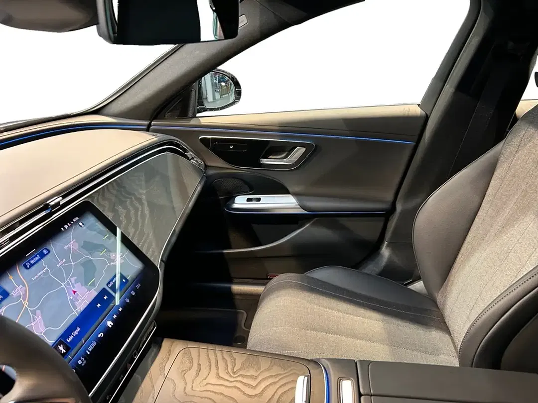 Mercedes-Benz E 220 4MATIC MBUX Avantgarde - Thumbnail 4