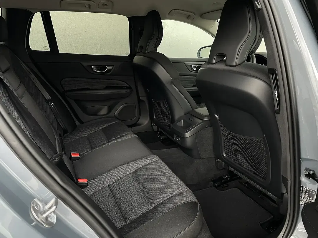 Volvo V60 B3 Core - Thumbnail 12