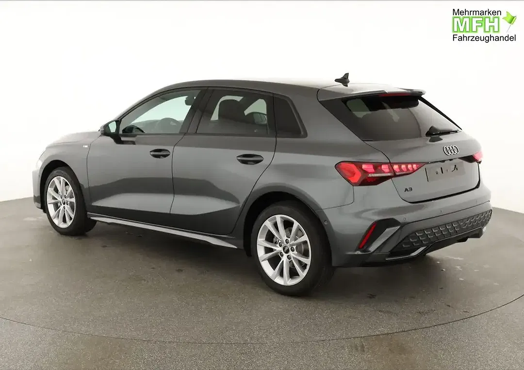 Audi A3 35 TFSI S tronic Sportback S line - Thumbnail 3