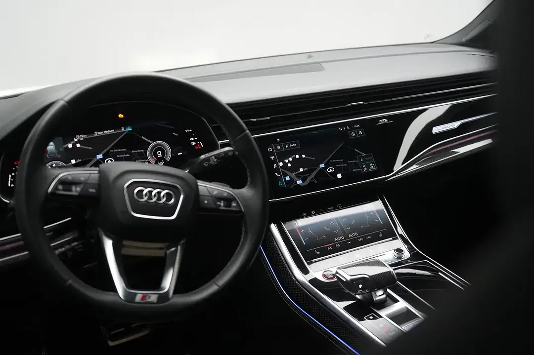 Audi SQ7 TFSI quattro competition plus - Thumbnail 14