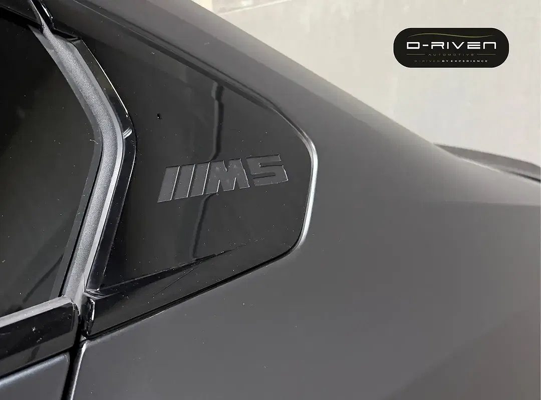 BMW M5 4.4 PHEV - Thumbnail 7
