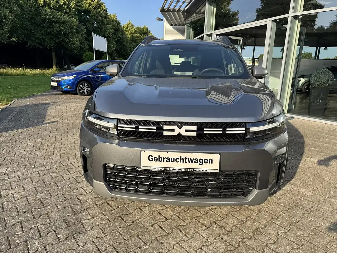 Dacia Bigster TCe MHEV Expression - Thumbnail 2