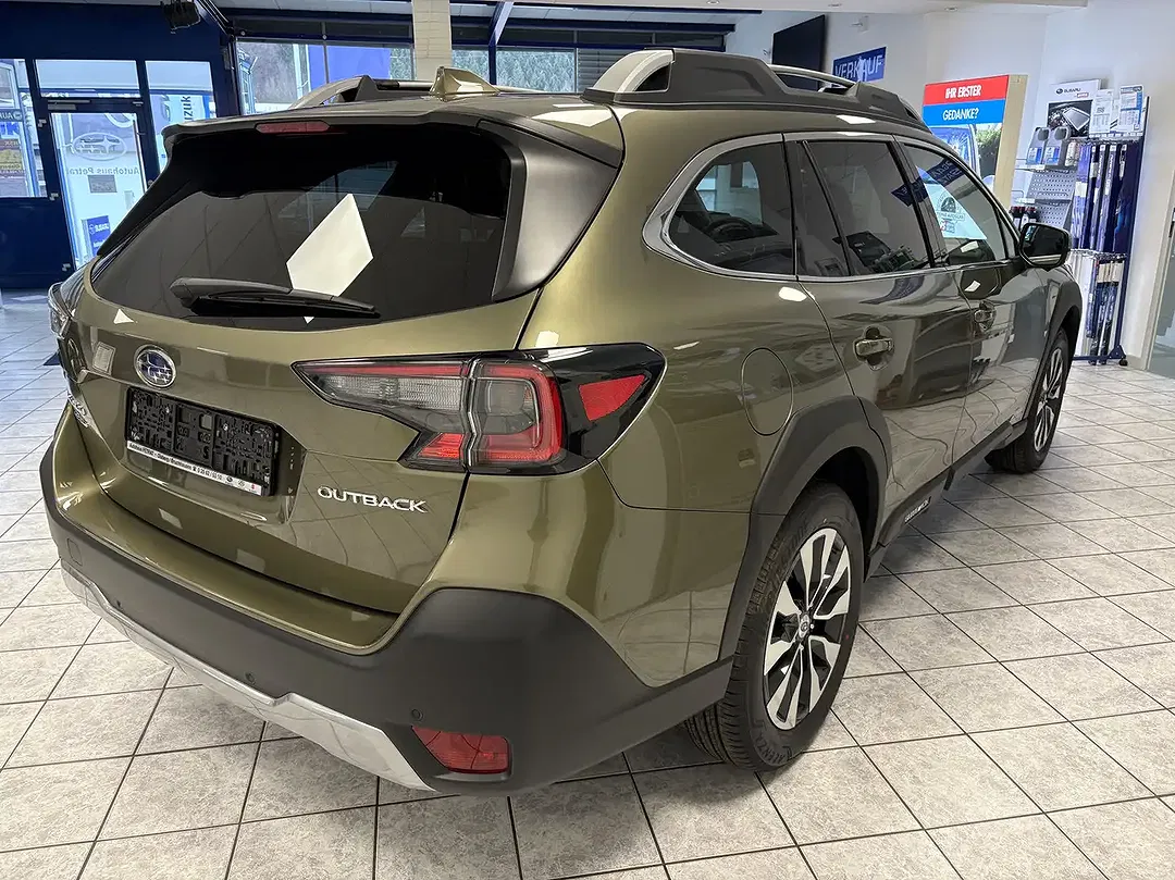 Subaru OUTBACK Platinum - Thumbnail 3