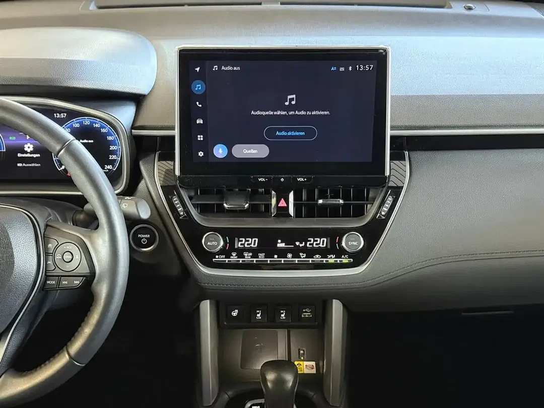 Toyota Corolla Cross VVT-i Hybrid Team Deutschland - Thumbnail 12