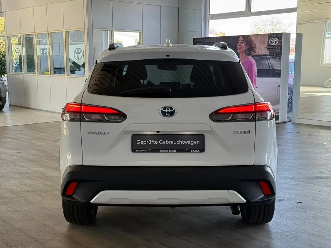 Toyota Corolla Cross VVT-i Hybrid Team Deutschland - Thumbnail 6