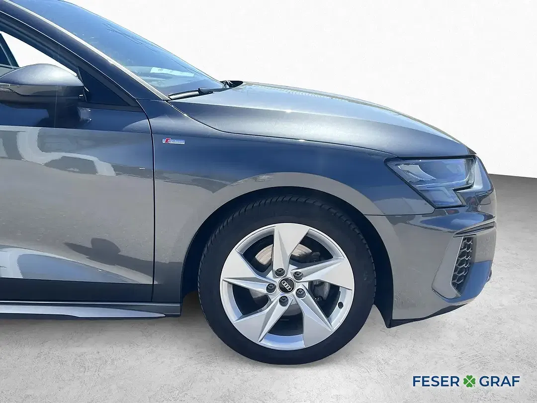Audi A3 35 TDI S tronic S line - Thumbnail 3