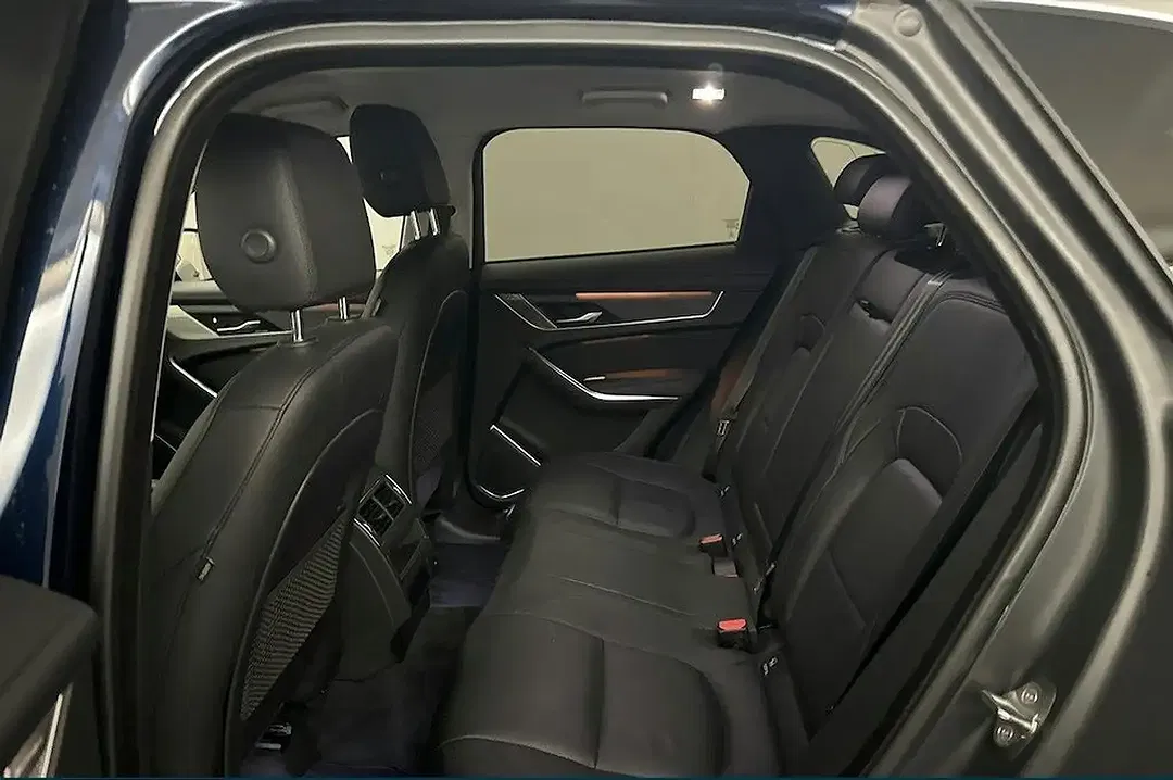 Jaguar F-Pace P400e PHEV 4x4 S - Thumbnail 9