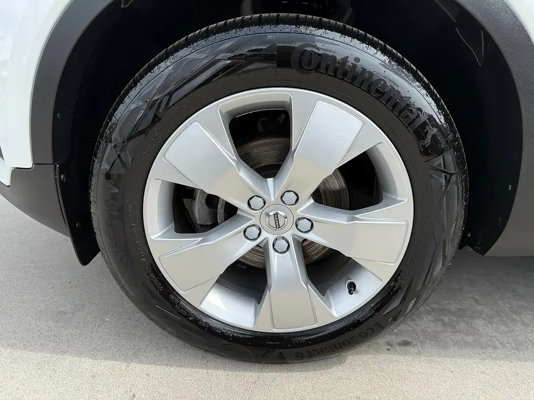 Volvo XC40 T2 1.5 - Thumbnail 11