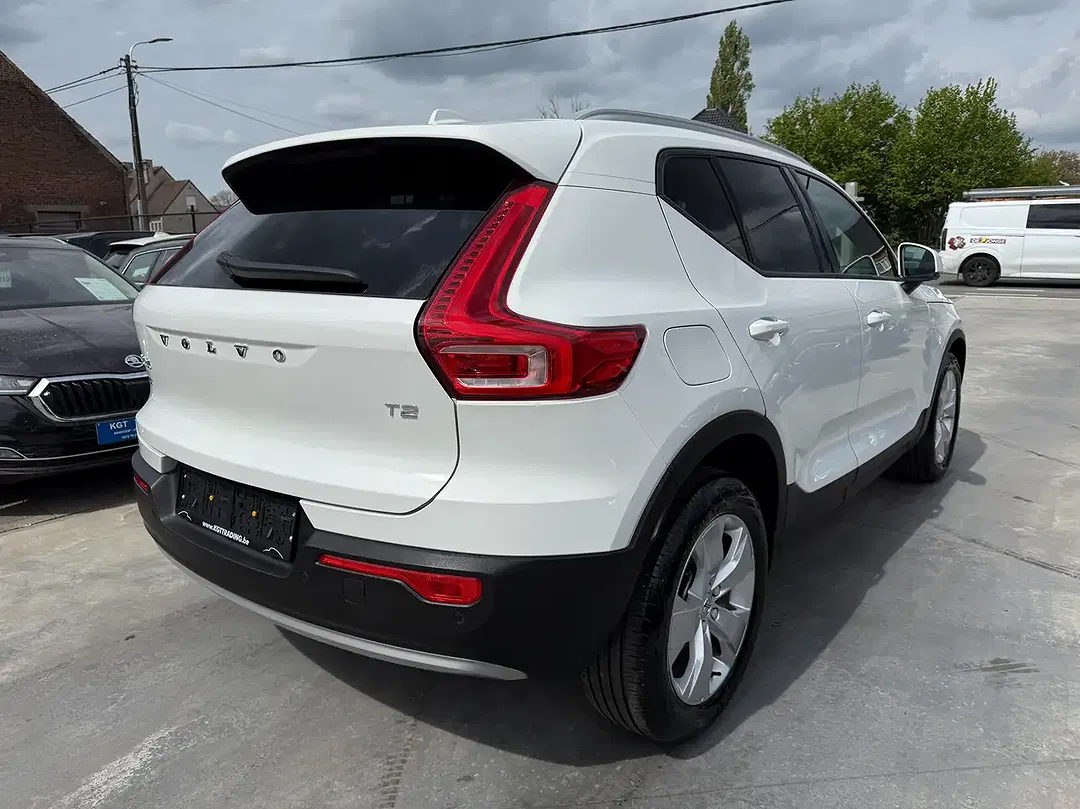 Volvo XC40 T2 1.5 - Thumbnail 5
