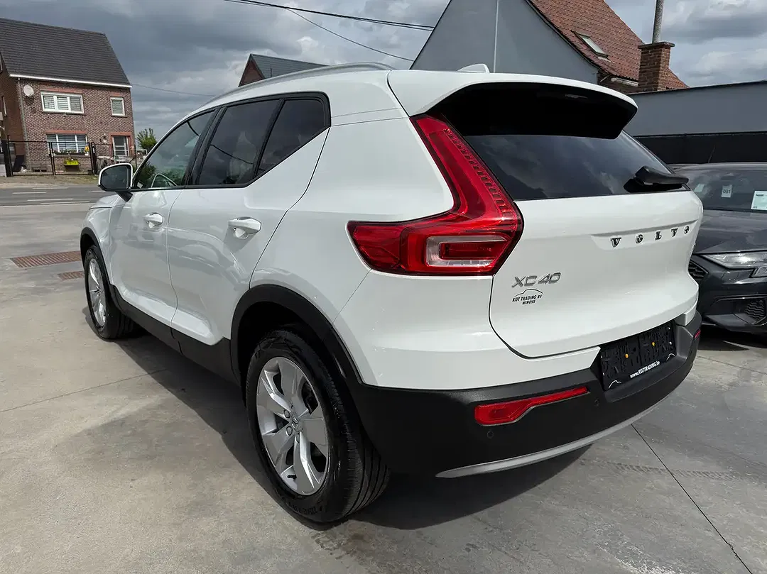 Volvo XC40 T2 1.5 - Thumbnail 7