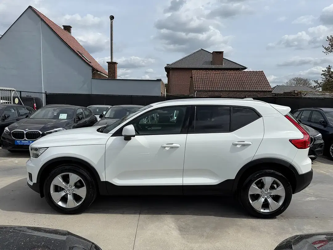 Volvo XC40 T2 1.5 - Thumbnail 8