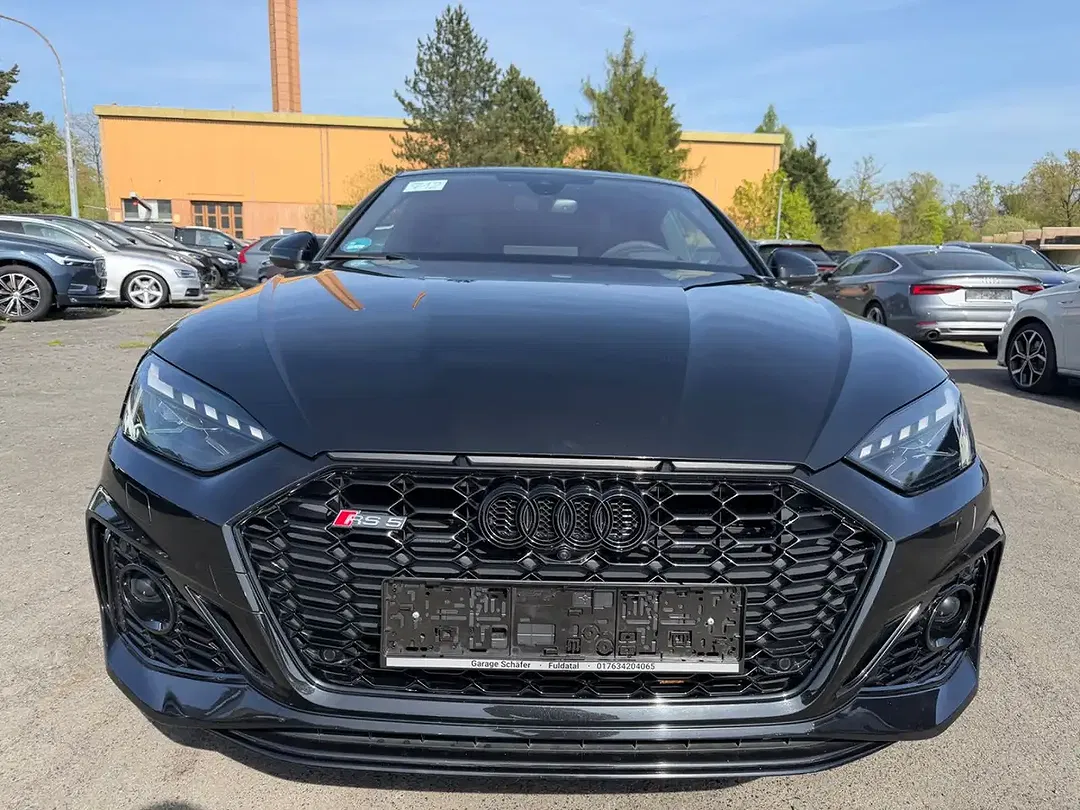 Audi RS5 quattro Coupe - foto 2