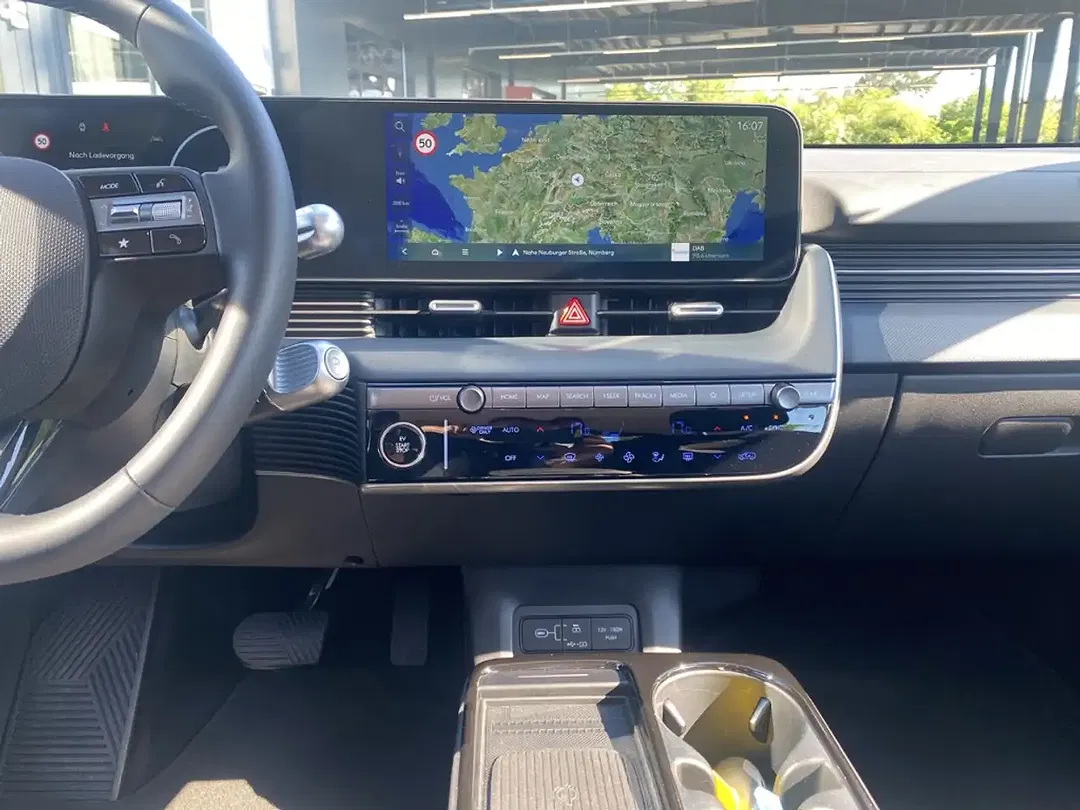 Hyundai IONIQ 5 DYNAMIQ - Thumbnail 10