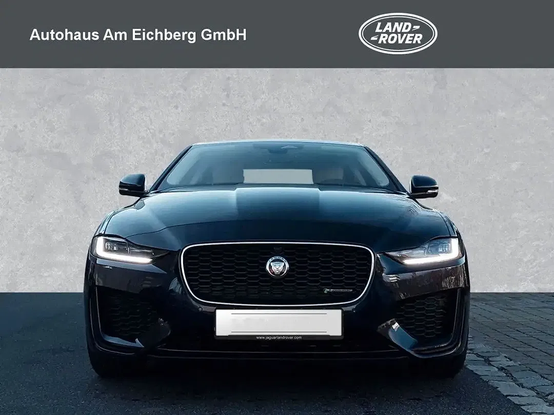 Jaguar XE D200 4x4 R-Dynamic HSE - Thumbnail 7