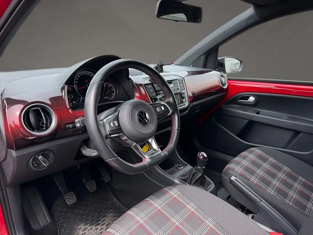 Volkswagen up! GTI - Thumbnail 7