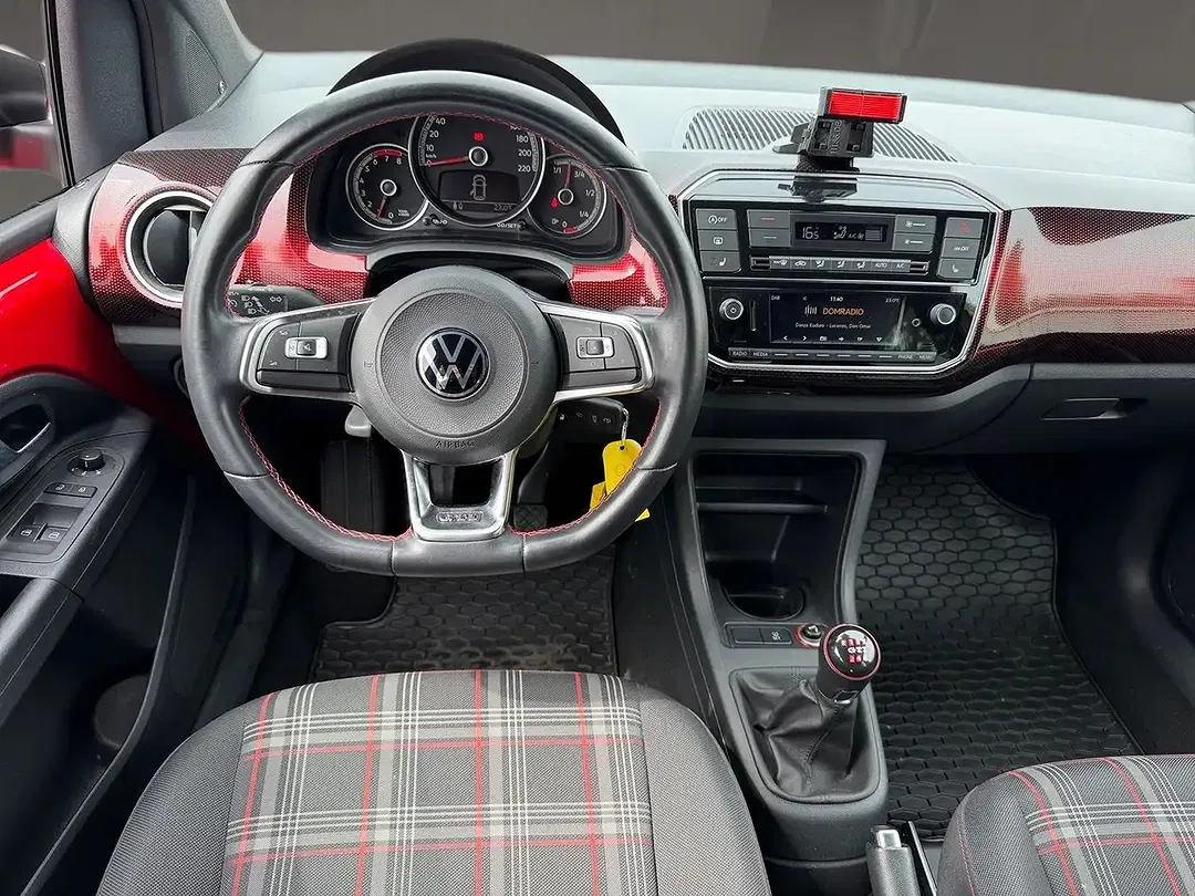 Volkswagen up! GTI - Thumbnail 8