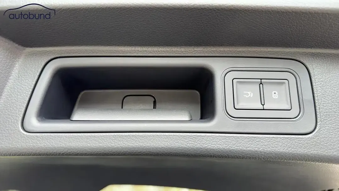 BYD Seal U DM-i AWD Design - foto 13