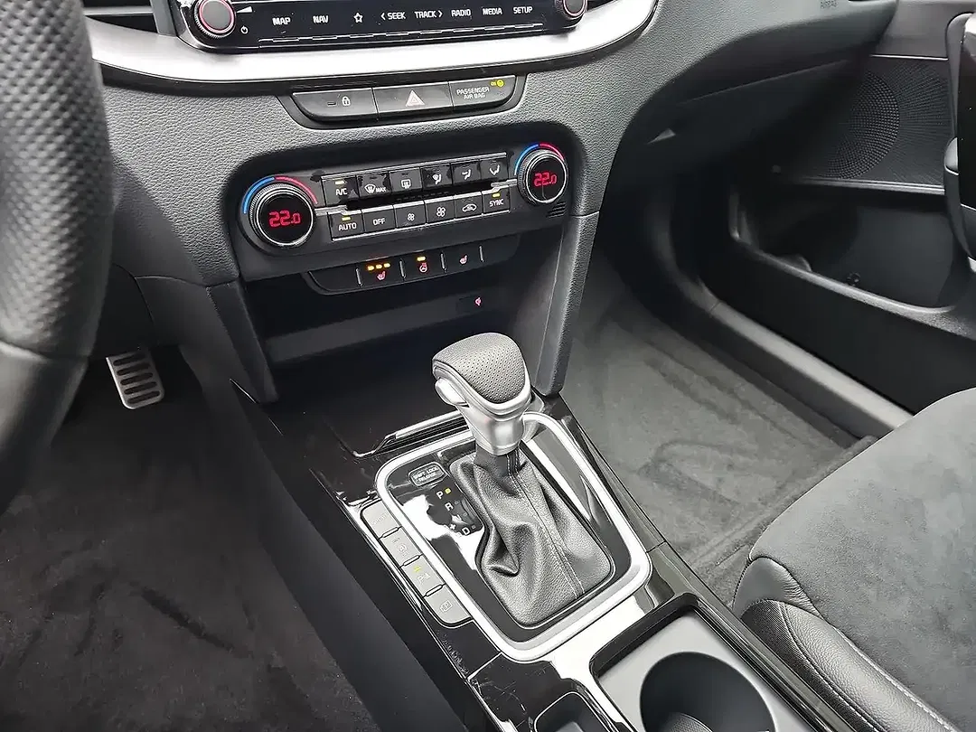 Kia Ceed SW / cee'd SW 1.5 T-GDI DCT GT-Line - Thumbnail 12