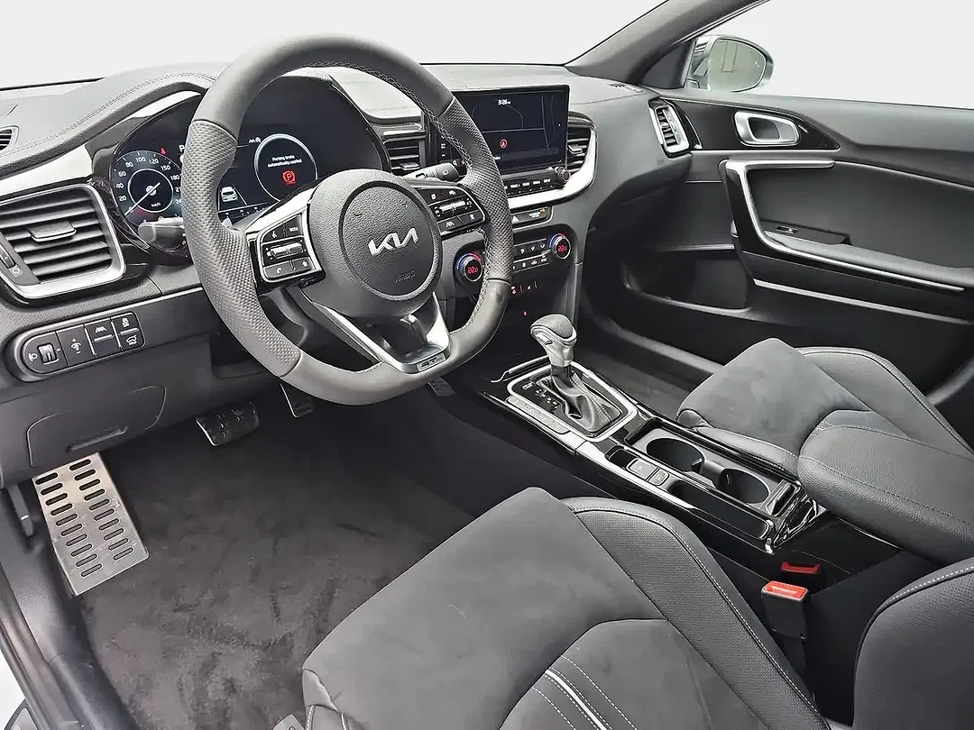Kia Ceed SW / cee'd SW 1.5 T-GDI DCT GT-Line - foto 19