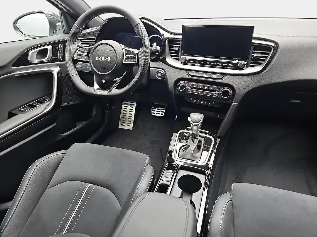 Kia Ceed SW / cee'd SW 1.5 T-GDI DCT GT-Line - Thumbnail 8