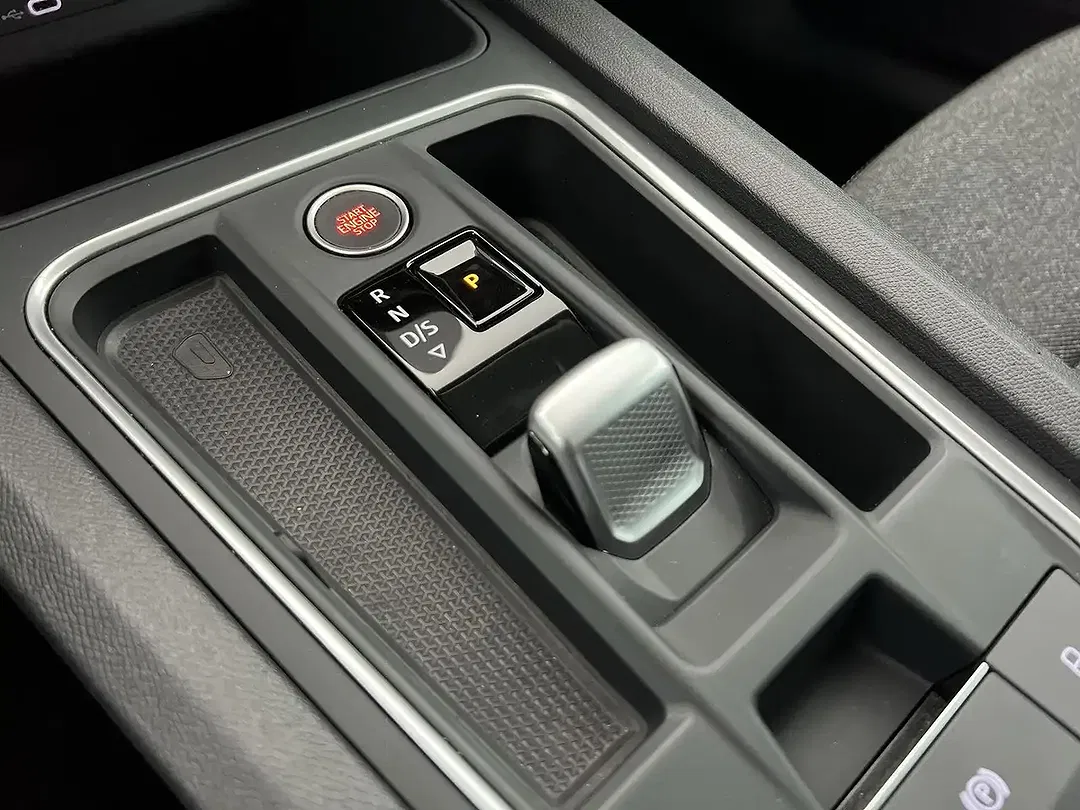 SEAT Leon 2.0 TDI - Thumbnail 13