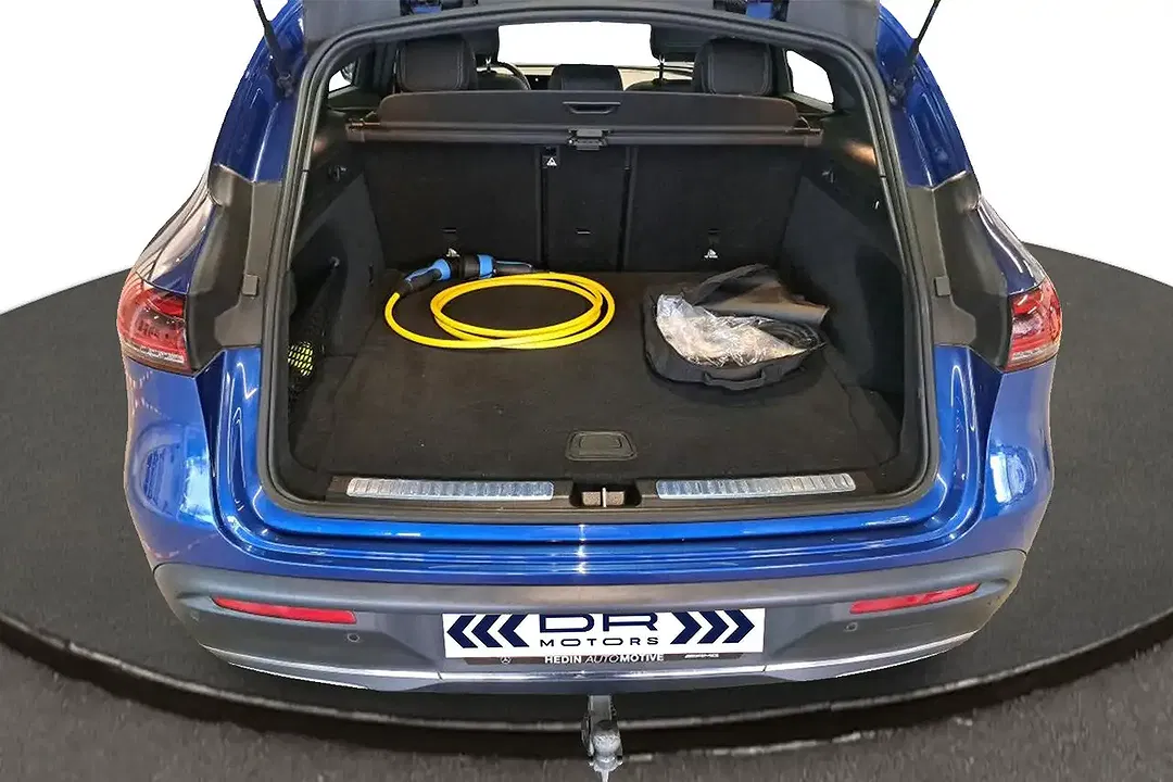 Mercedes-Benz EQC 400 - Thumbnail 5