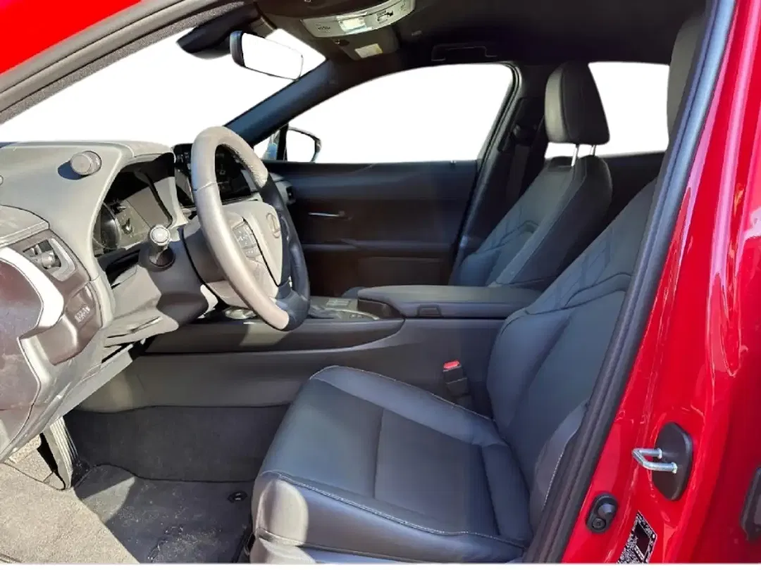 Lexus UX 300h F SPORT Design - Thumbnail 10