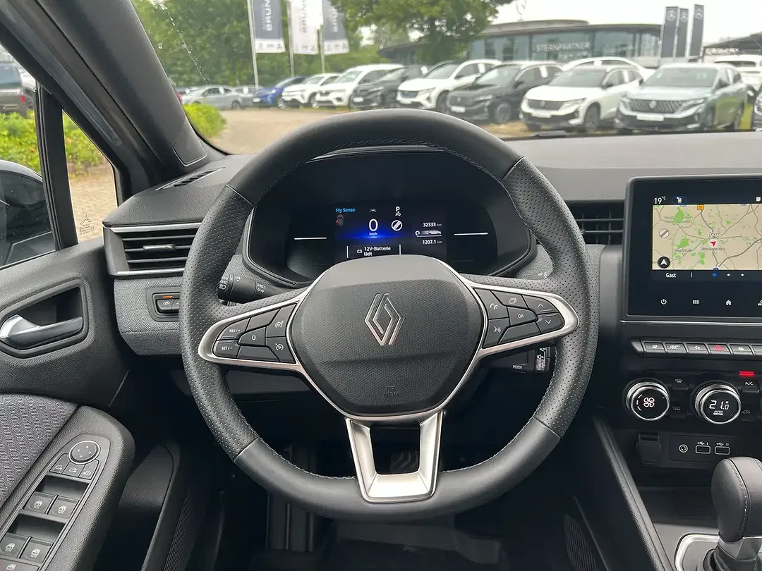 Renault Clio TCe X-Tronic Techno - Thumbnail 6