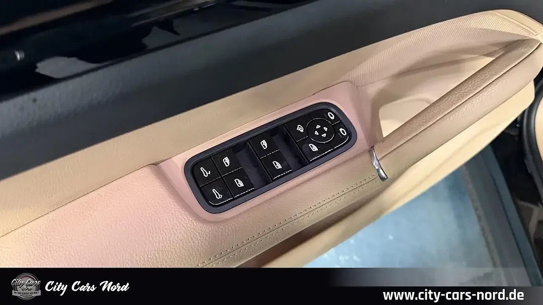 Porsche Cayenne 3.0 - Thumbnail 6