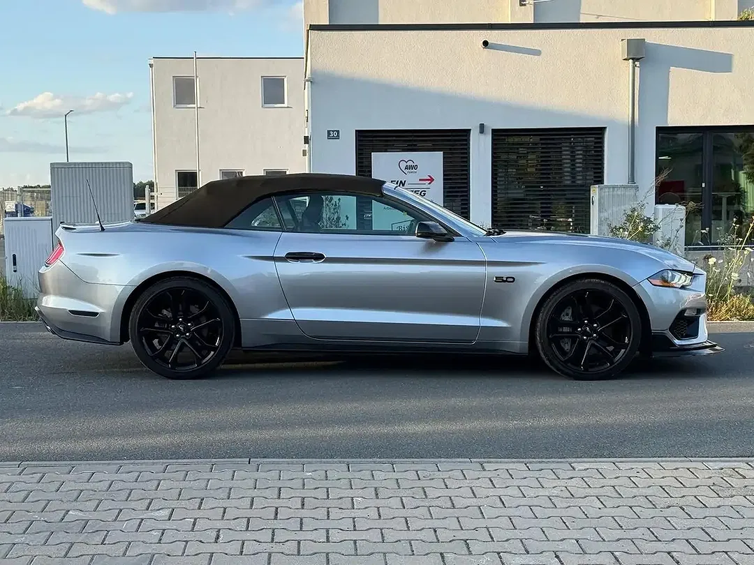 Ford Mustang 5.0 GT Premium - Thumbnail 8
